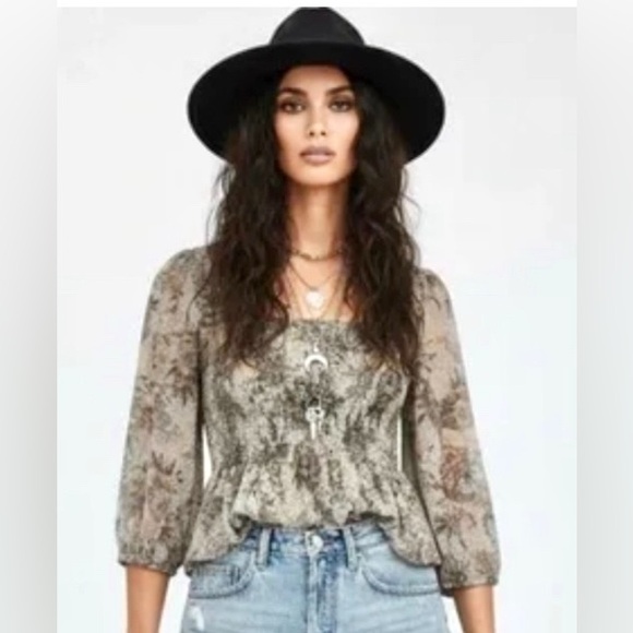 Free People Tops - Free People Ever After Floral 3/4 Sleeve Smocked Blouse Small